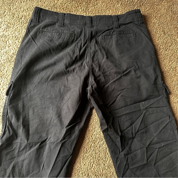 Black wrangler Cargo Pants with Elastic Waistband and Straight Leg - Picture 4 of 8